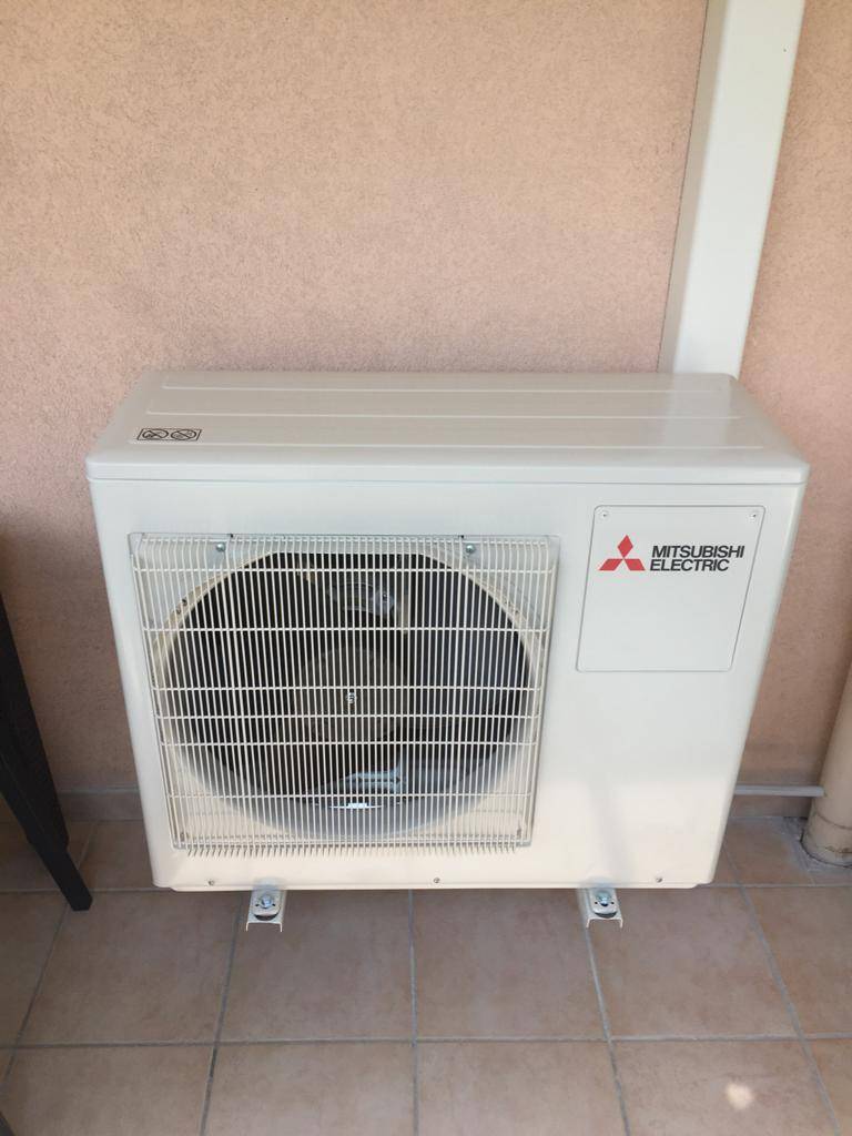 Installation climatisation mono-split Mitsubishi Electric ...