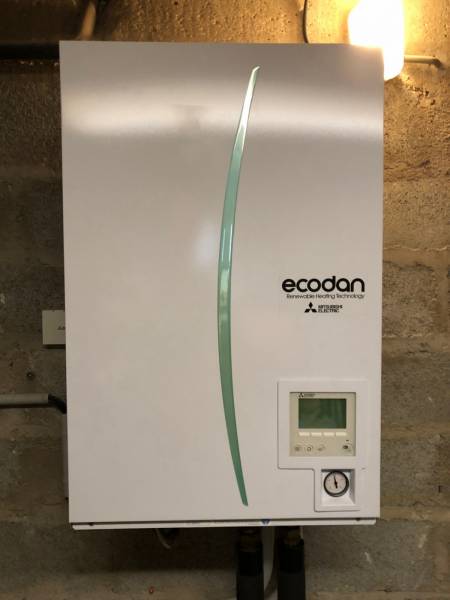 Pompe à chaleur air eau Ecodan Mitsubishi Electric installation à Etampes